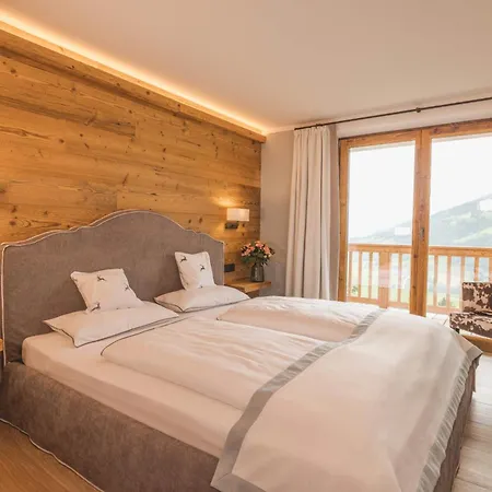 Almlodge Apartment Westendorf
