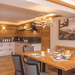 Apartman Almlodge *